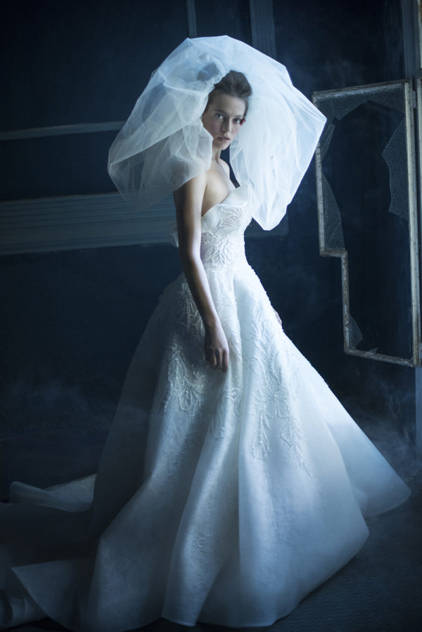 httpsapi.esposacouture.comcontentuploadsCampaignYorna Esposacouture 2020 Bridal Wedding Dress 2