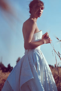 httpsapi.esposacouture.comcontentuploadsCollectionPictureBall Gown Wedding Dress Plume by Esposa Olga 2