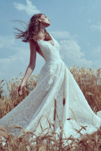 httpsapi.esposacouture.comcontentuploadsCollectionPictureBall Gown Wedding Dress Plume by Esposa Oslo
